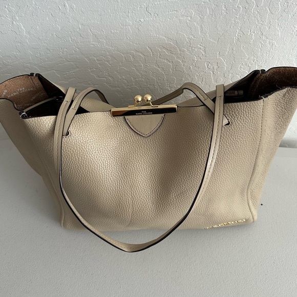 Marc Jacobs The Kiss Lock Tote Bag